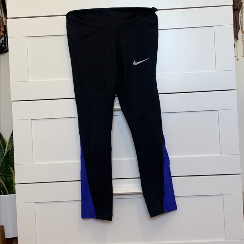 nike cropped leggings